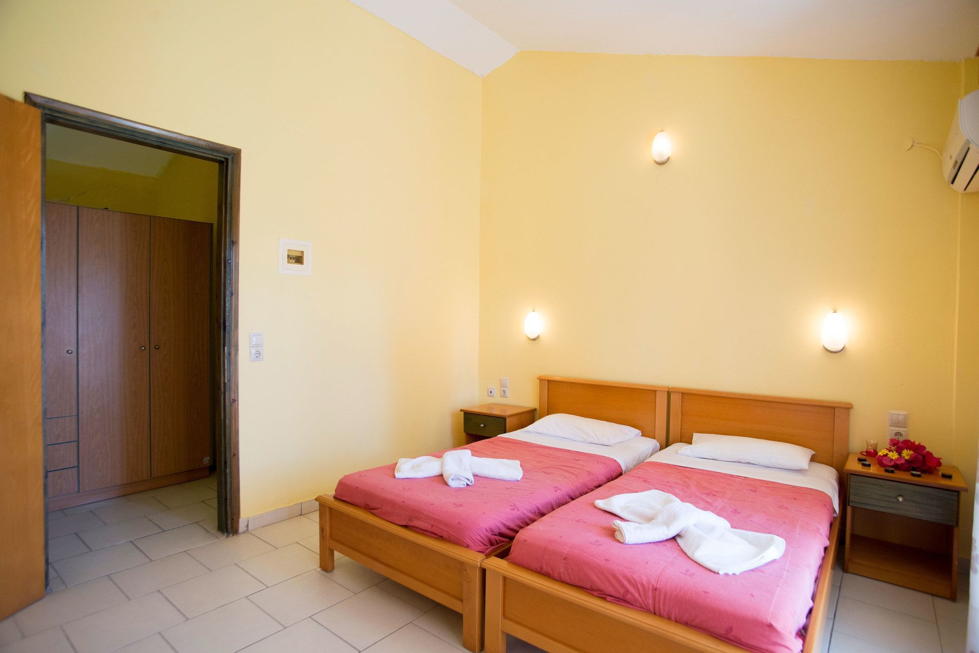 Aparthotel Magnolia Astrakeri